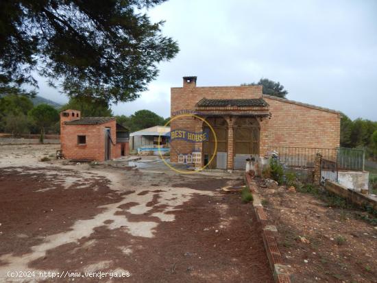 OPORTUNIDAD CASA DE CAMPO EN BOCAIRENT - VALENCIA