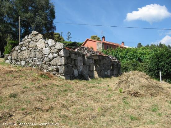 Casa para restaurar - PONTEVEDRA