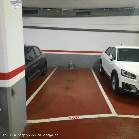 OPORTUNIDA! PLAZA DE PARKING PARA COCHE EN BARCELONA ZONA SANT MARTÍ - BARCELONA