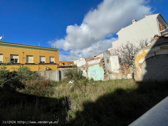 Terreno urbano en el Centro de la línea de la Concepción - CADIZ