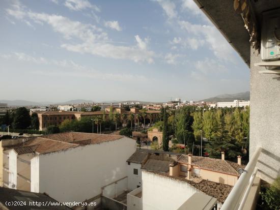 MARAVILLA DE PISAZO CON VISTAS PANORÁMICAS , OPORTUNIDAD ÚNICA , PARA ESTUDIANTES DE 3º 4º o MÁ