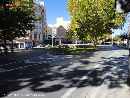 OPORTUNIDAD ÚNICA, LOCAL COMERCIAL EN AV, MADRID , EL MEJOR PRECIO DE LA ZONA ¡¡GRAN CHOLLO!! - G