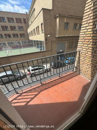 Piso en venta en Calle Maria Lostal - Zaragoza - ZARAGOZA