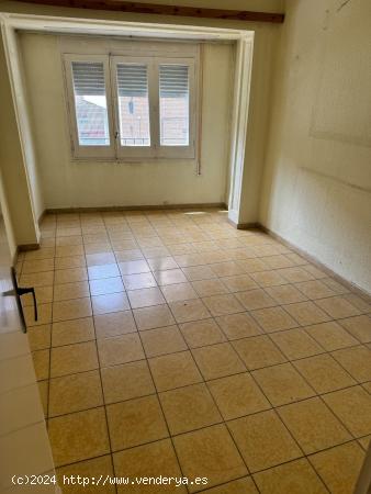 Piso en venta en Calle Maria Lostal - Zaragoza - ZARAGOZA