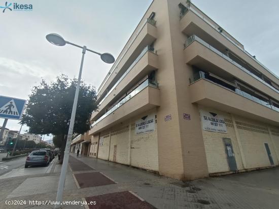 Plaza de garaje en Urbanización los Jardines de la Sierra!!! - CORDOBA