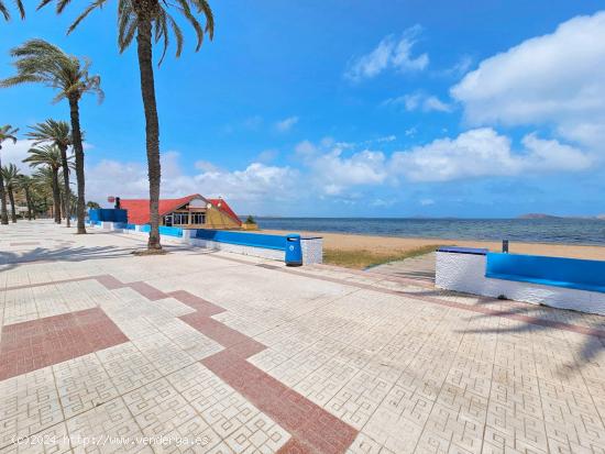 Se alquila precioso bungalow de primera línea en Playa Honda - MURCIA