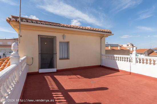 MAGNIFICA CASA EN LAS GABIAS - GRANADA