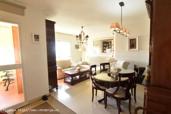 MAGNIFICA VIVIENDA DE 4 DORMITORIOS EN TORRE ATALAYA - MALAGA