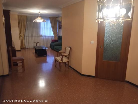 Piso en venta  en la Zona Norte de Alcoy - Juan Gil Albert - ALICANTE