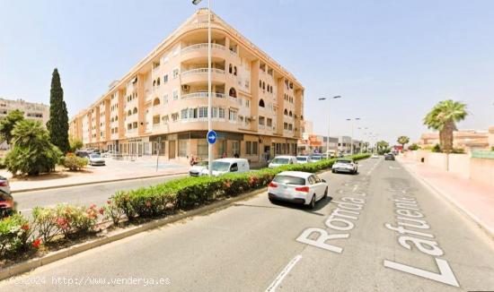  SE ALQUILA COMERCIAL DE 240MTS2 DE OFICINAS EN TORREVIEJA - ALICANTE 