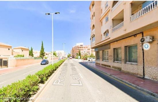 SE ALQUILA COMERCIAL DE 240MTS2 DE OFICINAS EN TORREVIEJA - ALICANTE