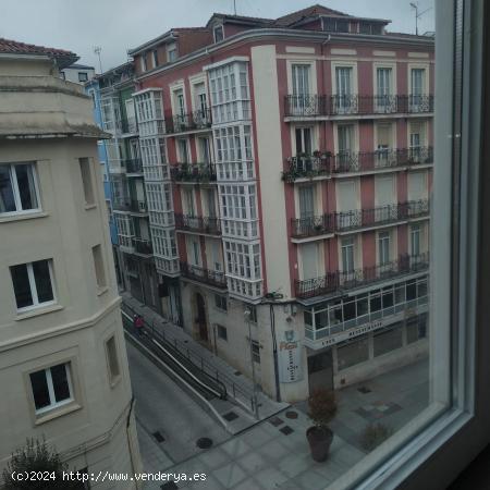 Apartamento reformado y a estrenar en el centro de Santander - CANTABRIA