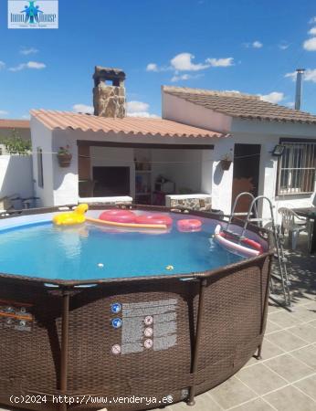 Inmohouse vende estupendo chalet con todas las comodidades. - ALBACETE