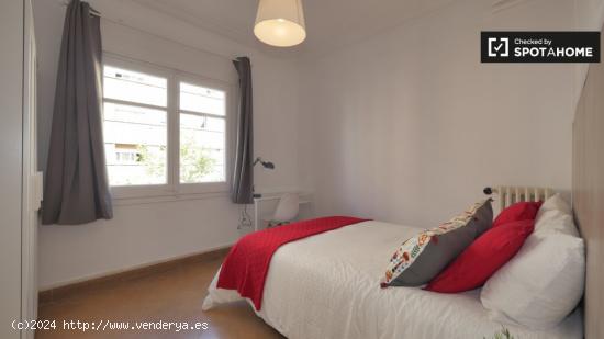 Preciosa habitación con cama doble en alquiler en El Clot, Barcelona - BARCELONA