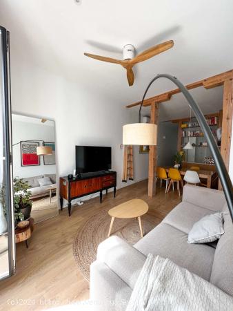  Apartamento de 2 dormitorios en alquiler en Lavapiés - MADRID 