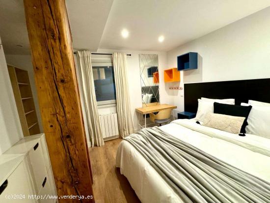 Habitaciones en alquiler en 4 habitaciones - Chueca - MADRID