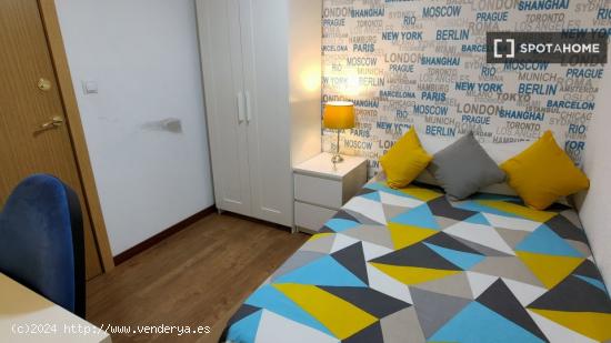 Habitación en piso compartido en Alcalá de Henares. - MADRID