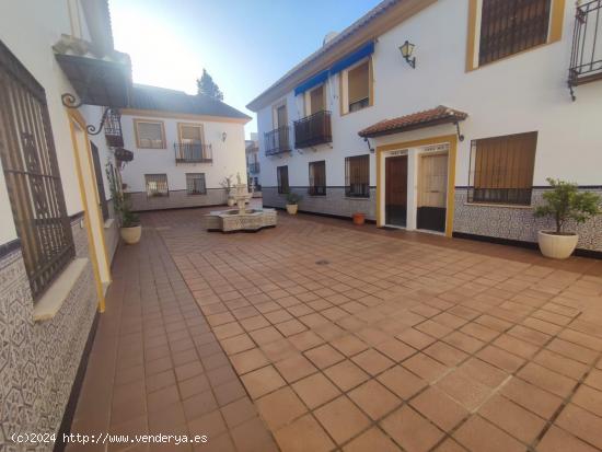  MAGNÍFICA OCASIÓN! CASA ADOSADA EN EXCLUSIVA!! ZONA DEL REALEJO. - CORDOBA 