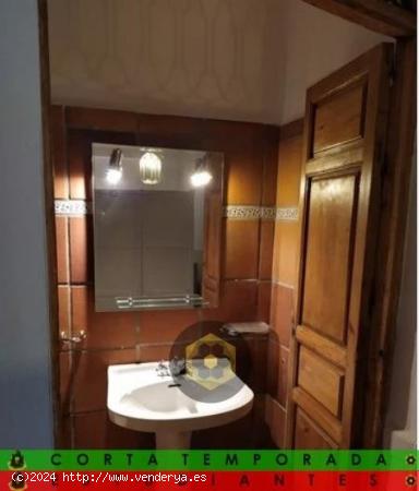 LT/ Apartamento amueblado de UN dormitorio zona Recogidas - GRANADA