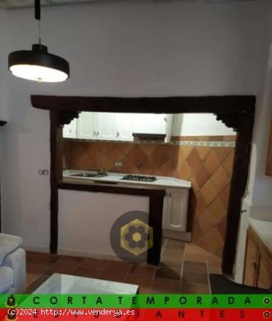 LT/ Apartamento amueblado de UN dormitorio zona Recogidas - GRANADA