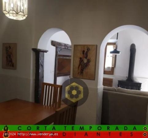 LT/ Apartamento amueblado de UN dormitorio zona Recogidas - GRANADA