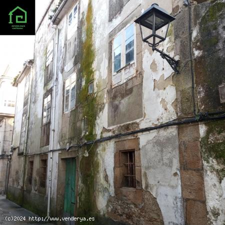 CASA DE PIEDRA DE TRES PLANTAS PARA REHABILITAR EN PADRÓN - A CORUÑA