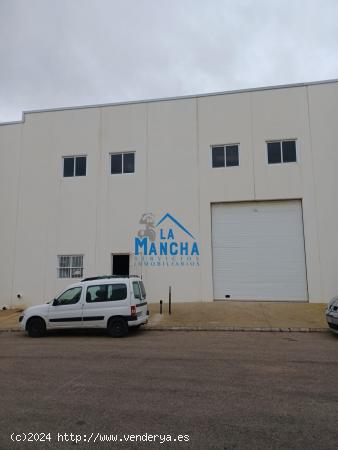  REF: C311 INMOBILIARIA LA MANCHA VENDE NAVE INDUSTRIAL POLIGONO DE LOS MOLINOS (CHINCHILLA) - ALBACE 