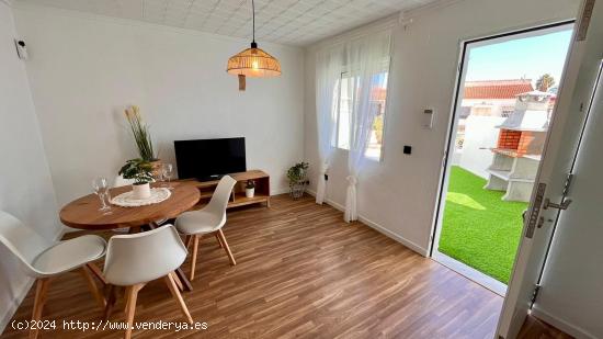 Bungalow en planta baja con licencia turística - ALICANTE