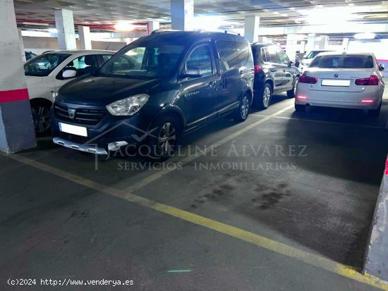 Plaza de garaje en Parla, zona inlasa, tiene una longitud de 11 metros - MADRID