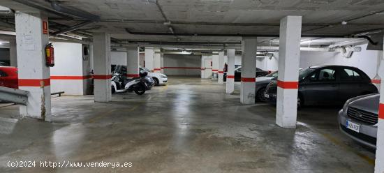 PARKING EN VENTA EN LA MARINA DEL PRAT VERMELL - BARCELONA