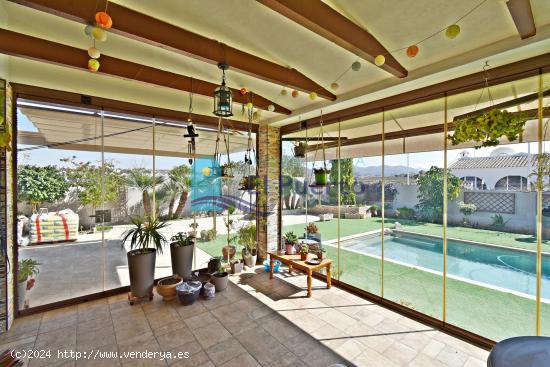 IMPRESIONANTE VILLA RENOVADA EN SECTOR B DE CAMPOSOL - REF 979 - MURCIA