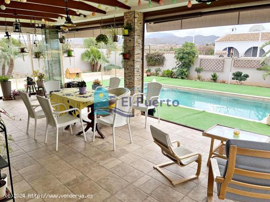 IMPRESIONANTE VILLA RENOVADA EN SECTOR B DE CAMPOSOL - REF 979 - MURCIA