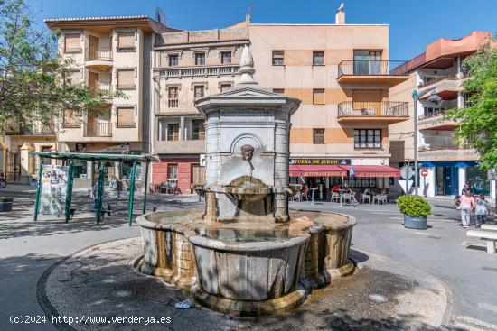 Excelente solar urbano edificable hasta 3 plantas en el centro de Dúrcal - GRANADA