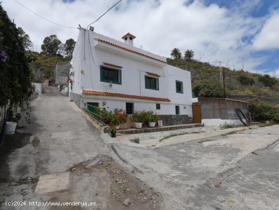 SE VENDE FINCA - LAS PALMAS