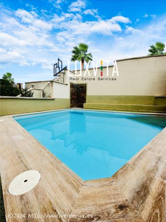 Chalet Pareado en Venta en Chayofa con Piscina Privada y Vistas al Mar - SANTA CRUZ DE TENERIFE