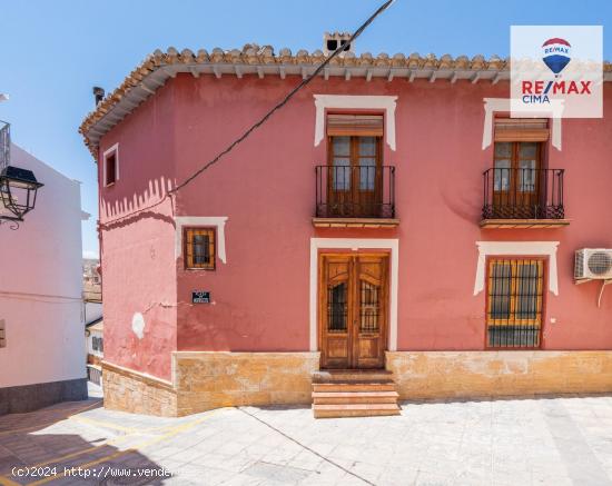 CASA RURAL HACTARA ,EDIFICIO ANTIGUA FARMACIA - GRANADA