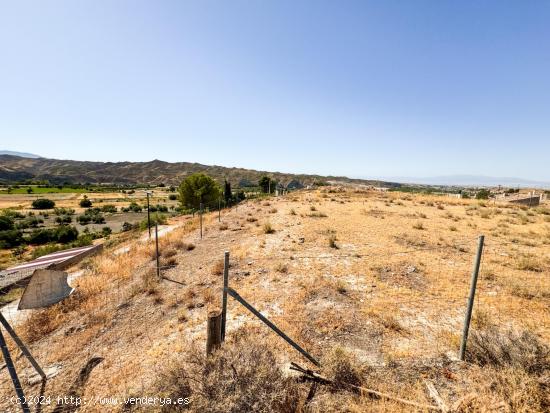  SE VENDE SOLAR EN LOS OLIVOS, CASTILLÉJAR (GRANADA) - GRANADA 