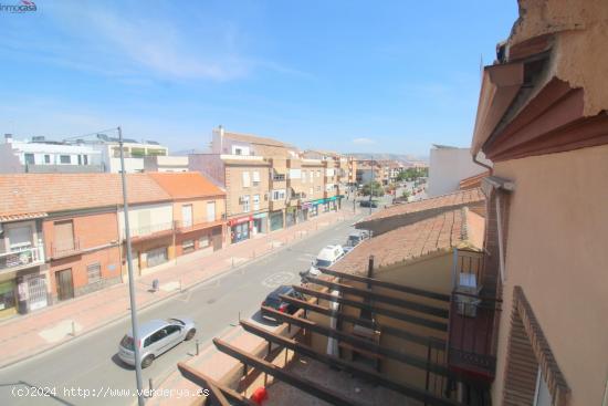 750 euros, PLENO CENTRO DE ARMILLA, DOS DORMITORIOS, AMUEBLADO, GARAJE - GRANADA