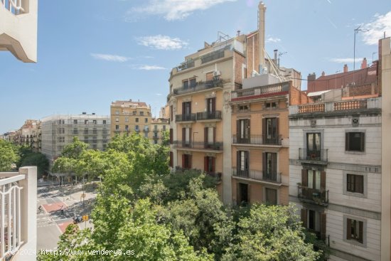 Piso en Calle de Girona, Barcelona