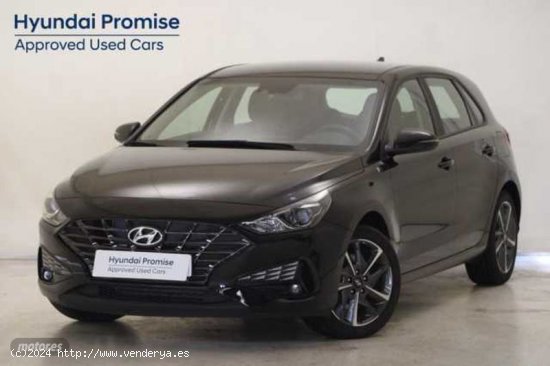 Hyundai i30 1.5 DPI Klass SLX 110 de 2023 con 9.033 Km por 19.950 EUR. en Navarra