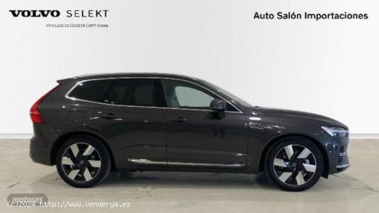 Volvo XC 60 XC60 Recharge Ultimate, T6 plug-in hybrid eAWD, Electrico/Gasolina, Bright de 2023 con 3