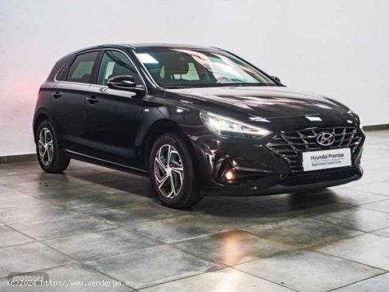 Hyundai i30 1.0 TGDI Tecno 48V 120 de 2022 con 17.000 Km por 21.990 EUR. en Guipuzcoa