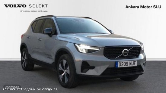 Volvo XC40 1.5 T4 PHEV RECHARGE PLUS DARK DCT 5P de 2023 con 17.551 Km por 45.900 EUR. en Alicante