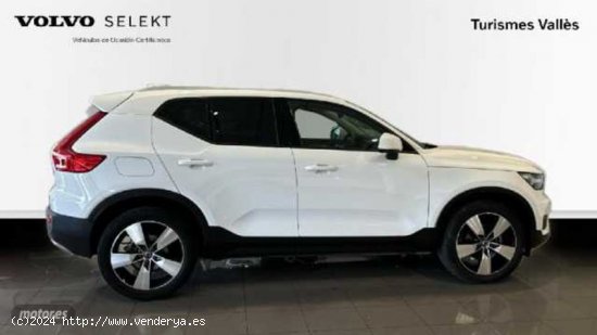 Volvo XC40 T3 MOMENTUM MANUAL de 2018 con 46.785 Km por 27.900 EUR. en Barcelona