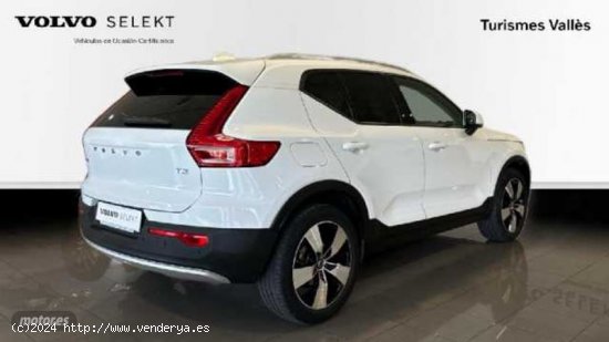 Volvo XC40 T3 MOMENTUM MANUAL de 2018 con 46.785 Km por 27.900 EUR. en Barcelona