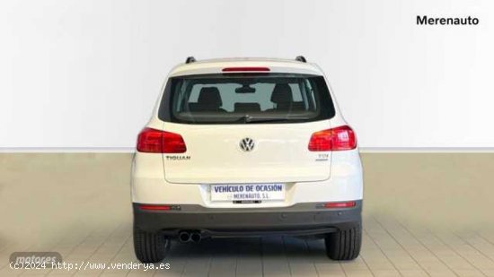 Volkswagen Tiguan 2.0 TDI 110 ADVANCE BLUEMOTION TECH 110 5P de 2012 con 111.489 Km por 14.400 EUR. 