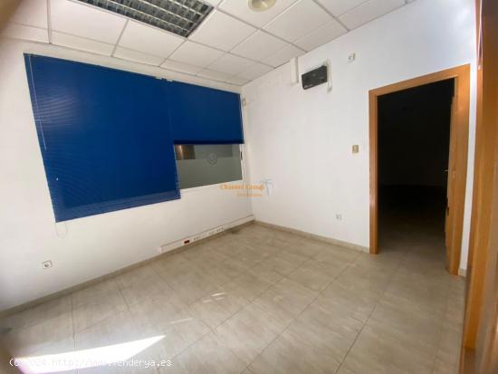 ¡LOCAL COMERCIAL EN ALQUILER A PIE DE CALLE EN ELCHE! - ALICANTE