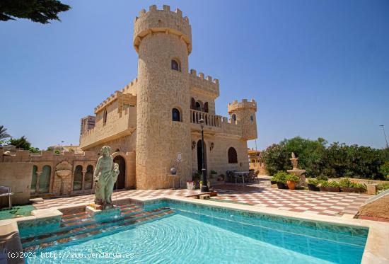 FANTASTICO CASTILLO DE BEGASTRI, CHALET CON VISTAS AL MEDITERRÁNEO KM3 - MURCIA