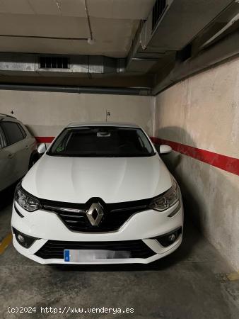 Plaza de Parking en Les Roquetes de Sant Pere de Ribes - BARCELONA