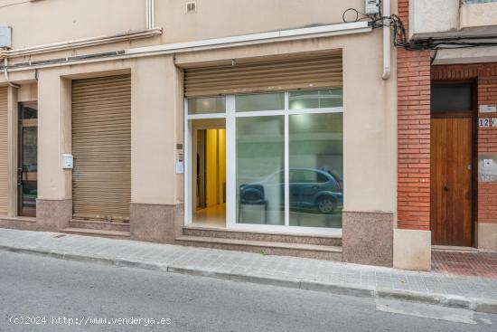 ¡La inversión de tu vida! Local comercial con alto potencial de rentabilidad. - BARCELONA